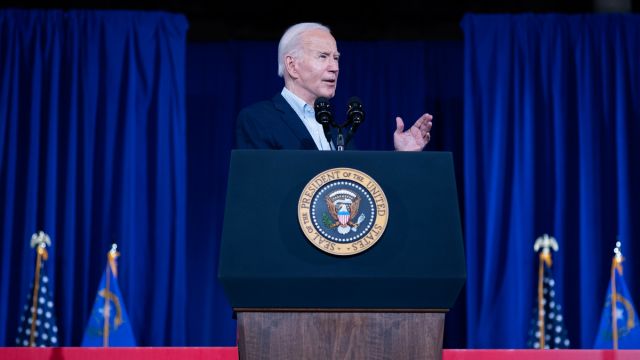 President Biden’s Visit to Phoenix’s El Portal: A Nod to Latino Engagement