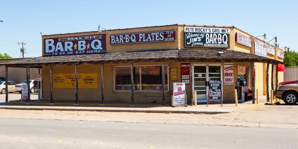 Amazing! These Are The 7 Oldest Restaurants in Fort Worth