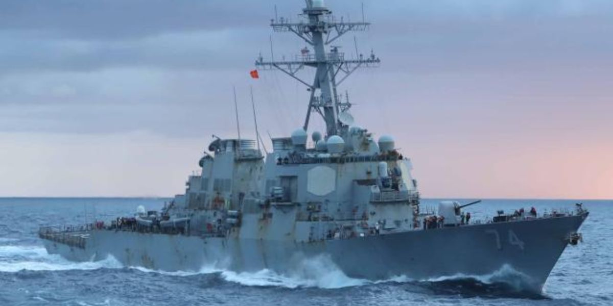 US Navy Warships Successfully Intercept Iranian Missiles with New, Untested Weapon