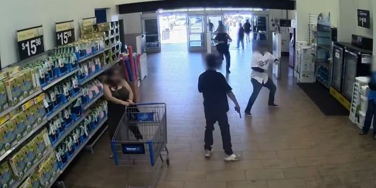 Alert Issued! Two Shoplifters on a Stealing Spree at Walmart Stores