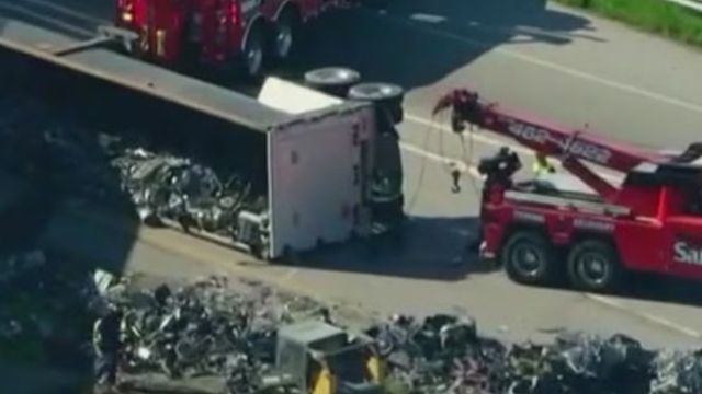 Big Highway Havoc Truck Accident Spills Scrap Metal In Northwest Indiana (1)