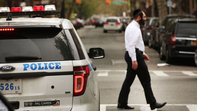 Brooklyn Police Investigate Attack On 2 Jewish Children Caught On Video (1)