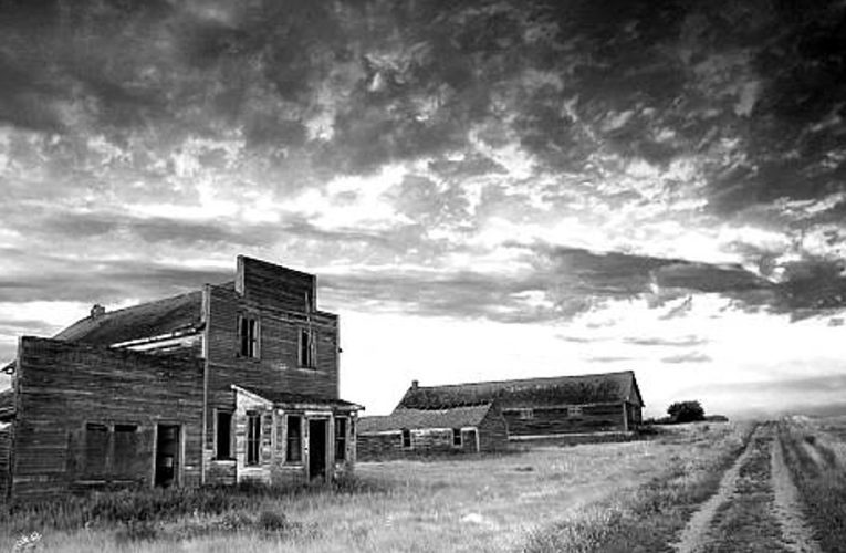 Exploring the Secrets of Massachusetts’ Forgotten GHOST Towns