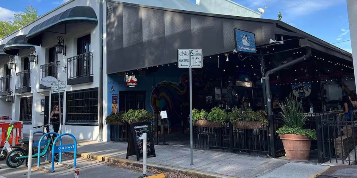 'FALSE' Alarm! Florida Data Error Misleads Newspaper To Report Restaurant Closure