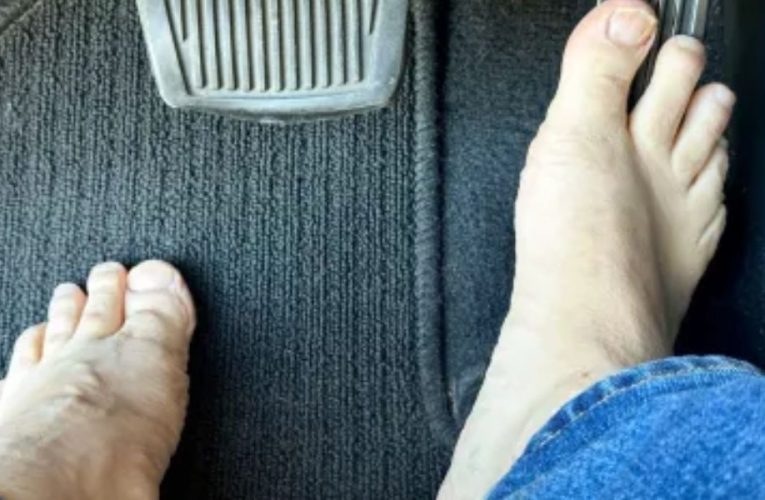 Is It Illegal to Drive Barefoot in Iowa? Here is What Safety Experts Advise for 2024