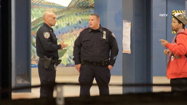 Manhattan Subway Station Attack Straphanger Slashed, Attacker Remains At Large (1)