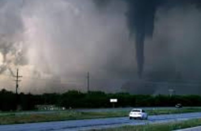 Oklahoma and Kansas Face Severe Storms: Rare High-risk Warning Issued