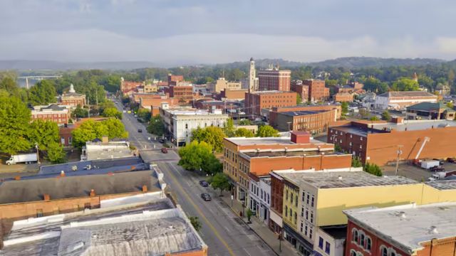 Population 'BOOM' - Small Towns Surpass Cities In Growth Rate After Decades (1)