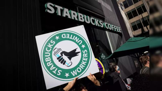 'Suddenly' Economic Downturn! Starbucks, KFC, And McDonald's Experience Decreased Sales (2)