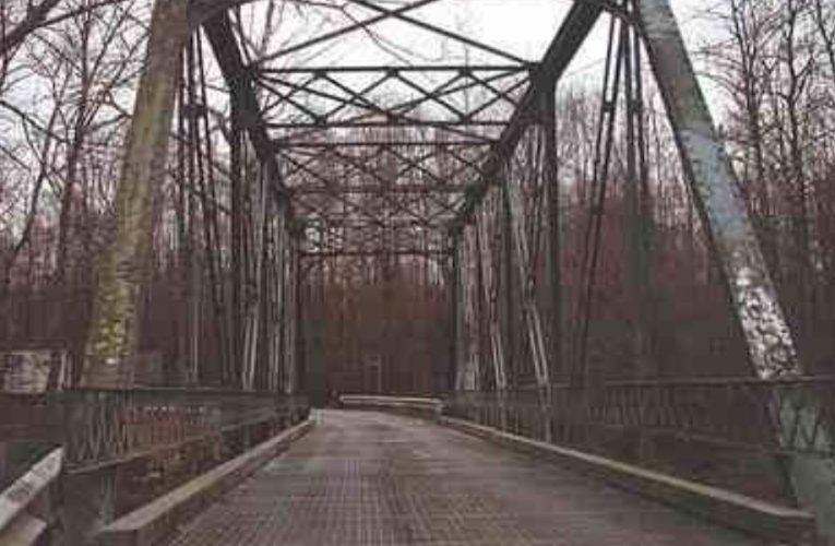 Unveiling the Haunting Tales of Oklahoma’s ‘CRY BABY BRIDGE’!