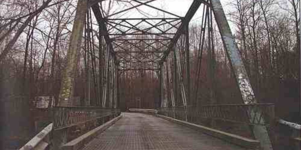Unveiling the Haunting Tales of Oklahoma’s ‘CRY BABY BRIDGE’!