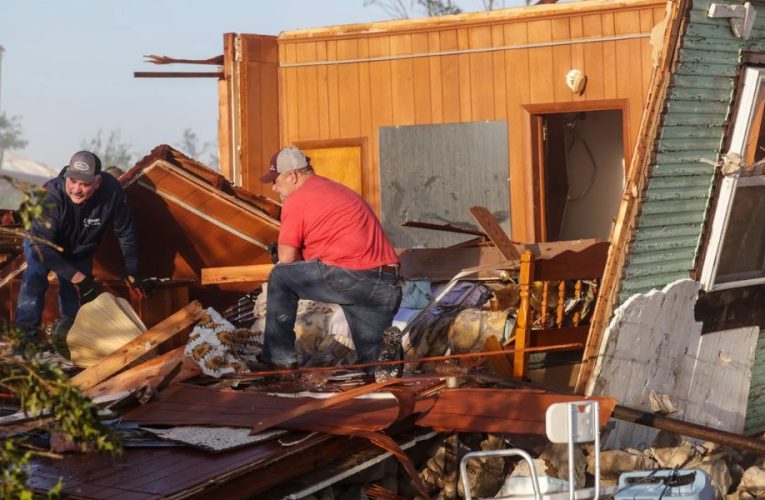 Weather Updates! Tornadoes and Heavy Rains Unleash Havoc Across the Midwest