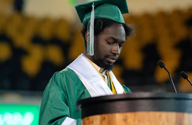 Inspiring Story: Homeless Black Teen Named High School Valedictorian