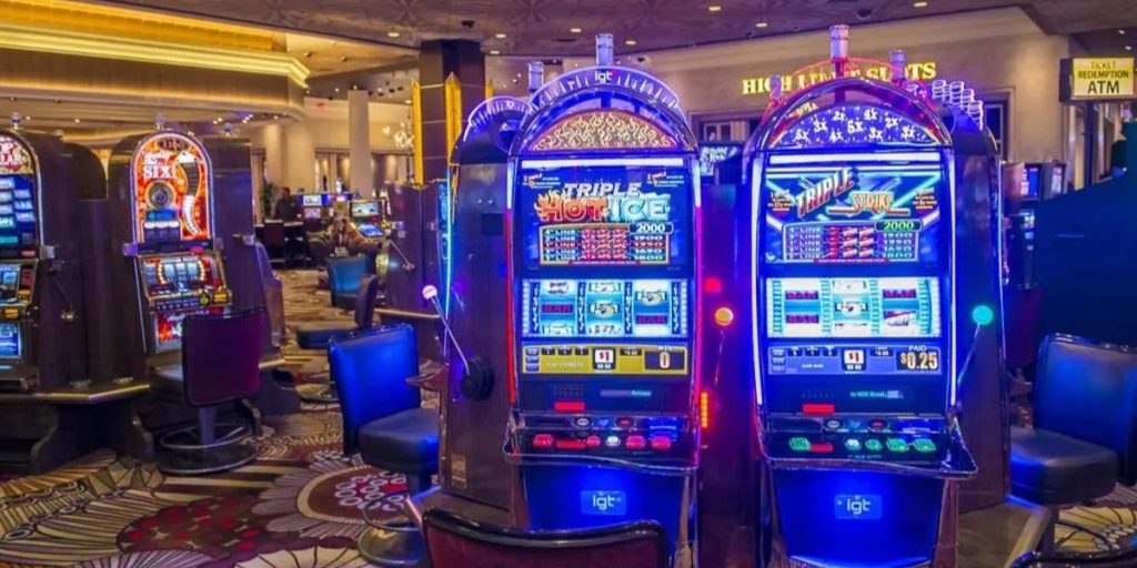 MGM Casino Employee Indicted For Allegedly Facilitating Player Cheating ...