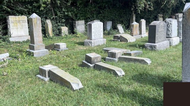 FBI Joins Investigation 176 Headstones Vandalized at Jewish Cemeteries in Ohio
