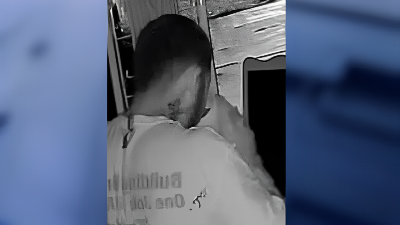 Volusia County on Alert: Tattooed Man Wanted for Restaurant Burglary