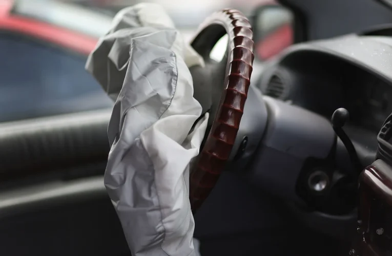 Thousands of Florida Cars Still at Risk: The Takata Airbag Crisis Continues