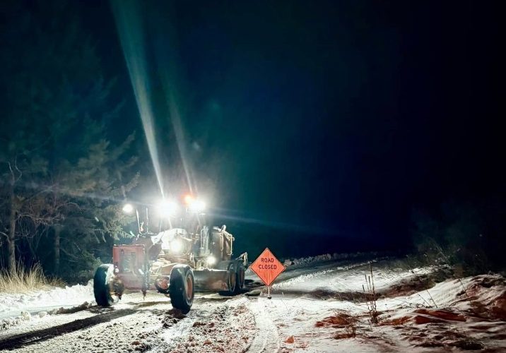 Nearly two dozen cars left stranded after GPS sent them down rocky road in severe weather as drivers tried to swerve jam