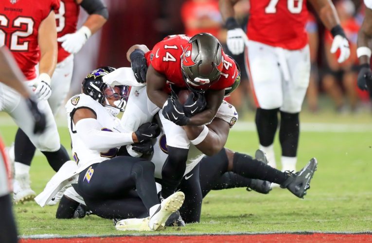 NFL makes controversial decision after handing huge fine to Baltimore Ravens star Roquan Smith for brutal hit