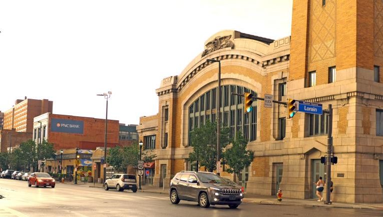 Drivers furious after receiving $30 tickets at mall in parking confusion – nobody knew they had done anything wrong