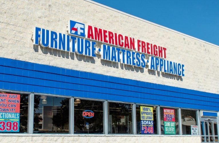 Discount sales underway as furniture chain with 300+ locations to close all stores – outlets will disappear from the map