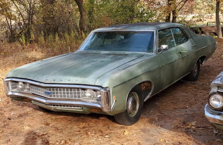 1969 Chevrolet Impala up for sale for under $3,000 – but you’ll want to look under the hood before you buy