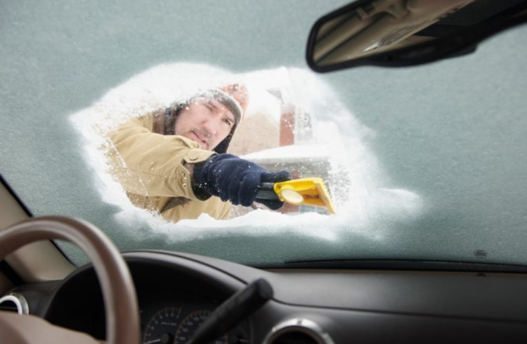 Everyday method used to de-ice windshields could leave you walking to work – but drivers say $9 Walmart buy is better