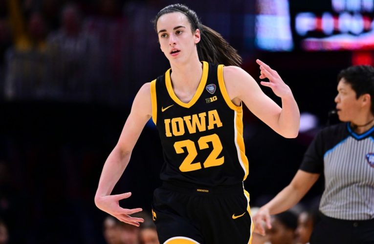 Iowa make major Caitlin Clark announcement with WNBA superstar honored after incredible college career