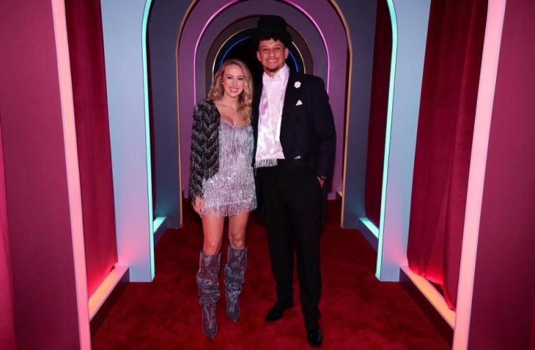 Patrick Mahomes sends subtle message to Travis Kelce which is spotted by Chiefs fans with outfit on glam night out