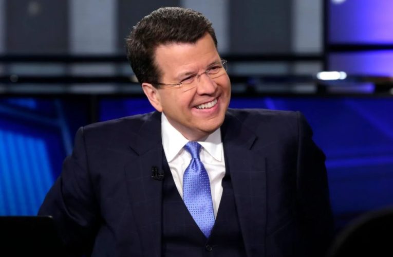 Who is former Fox News journalist Neil Cavuto?