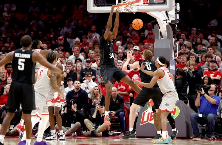 Zapala scores season-high 15 points as No. 18 Michigan State holds off Ohio State 69-62